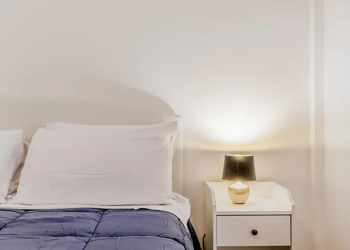 Marconi31eredia Πανσιόν